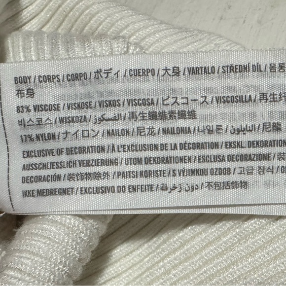 Y2K Abercrombie & Fitch Bodysuit | Ivory Ribbed Knit | Long Sleeve Scoop Neck - Picture 14 of 15